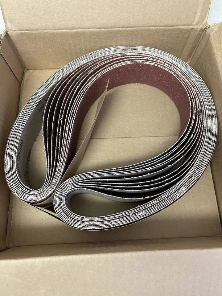 Paquete de 10 correas de lijado abrasivas VSM 2" X 60" 40 granos óxido de aluminio KK752X Foto 3 de 4