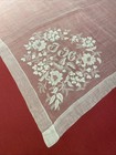 Exceptionnel MOUCHOIR DE MARIEE Broderie Main ancienne en TBE
