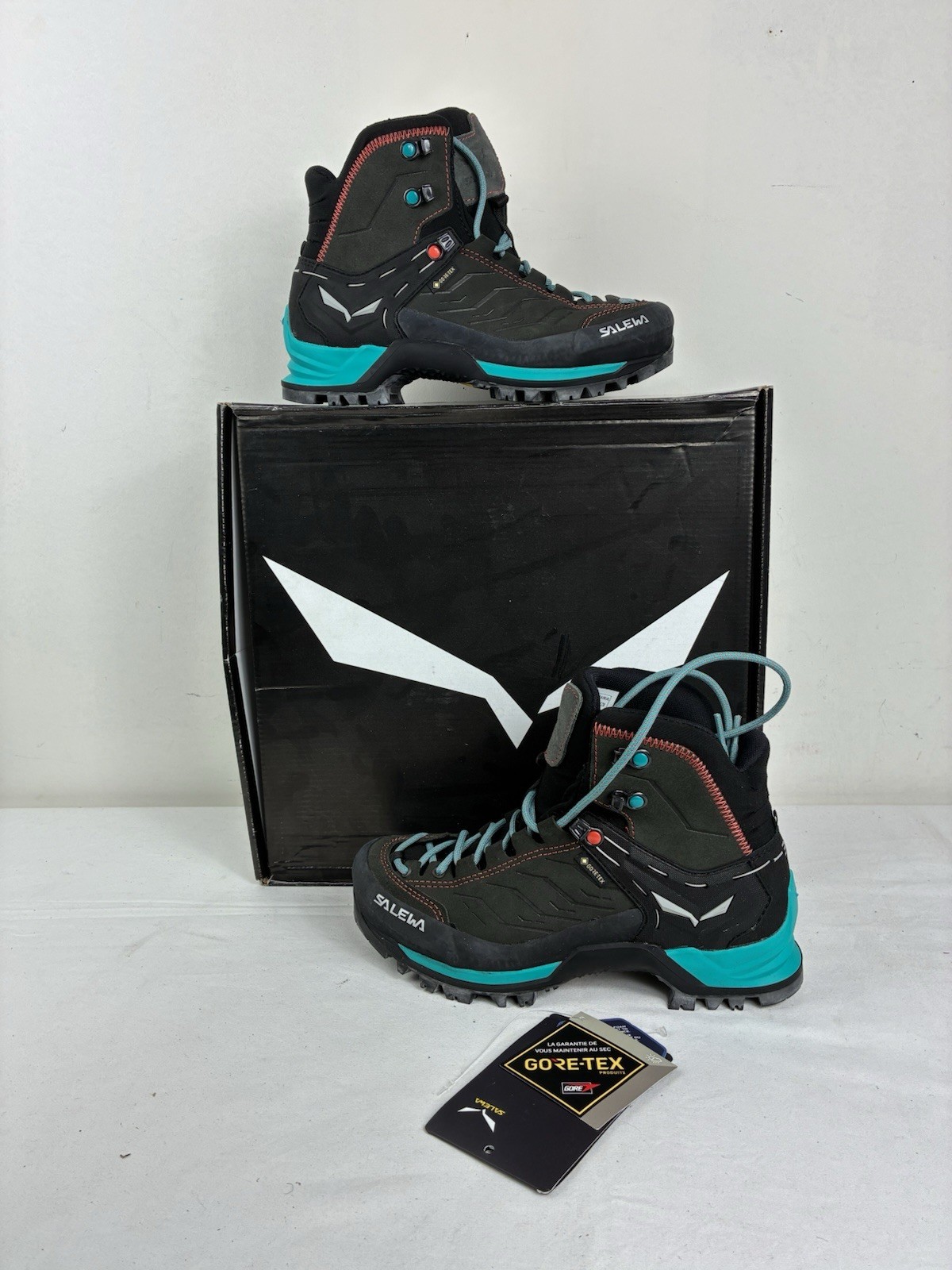 Chaussures femme Salewa MTN Trainer Mid GTX randonnée Gore-Tex taille 36