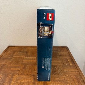 Lego Creator 10232 Palace Cinema Retired Set New in Box