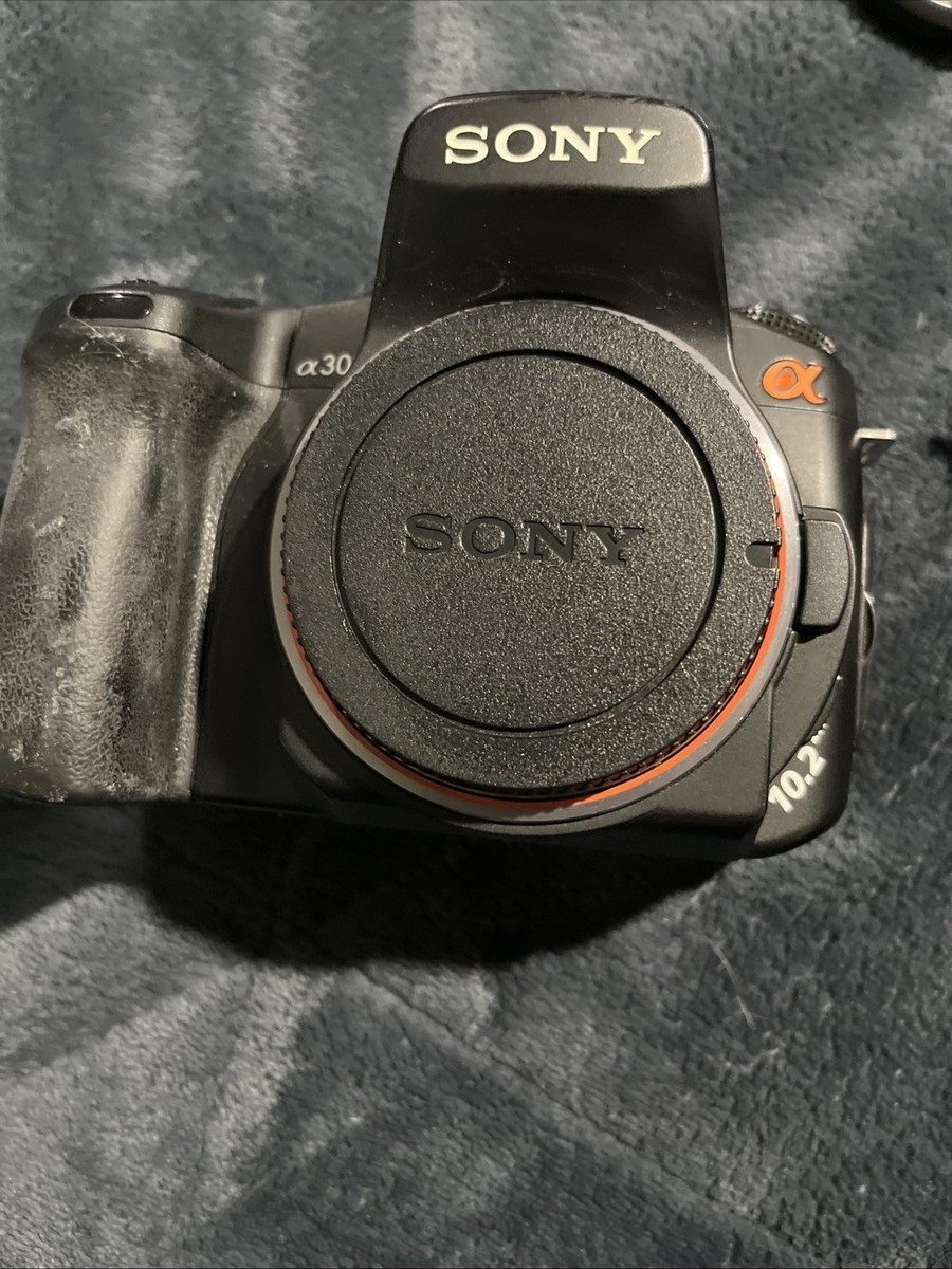 Sony Alpha a300 10.2MP Digital SLR Camera - Black (Kit w/ DT 18