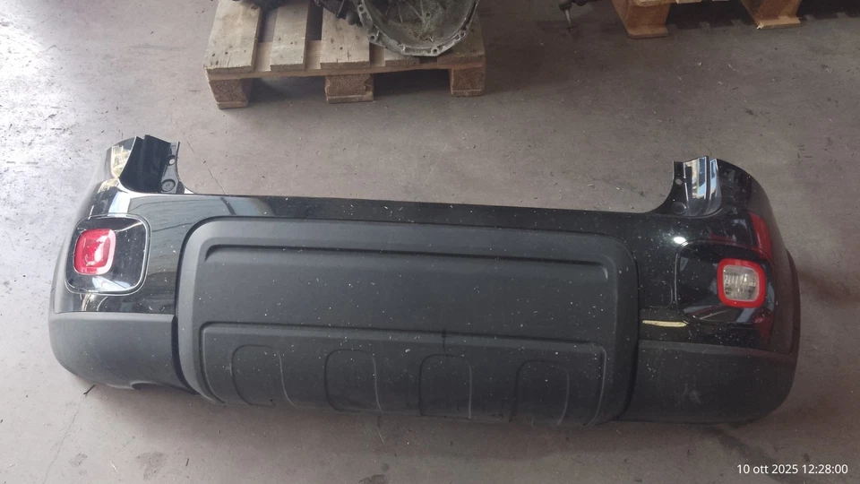 PARAURTI POSTERIORE COMPLETO FIAT PANDA Hybrid - Immagine 3 di 3