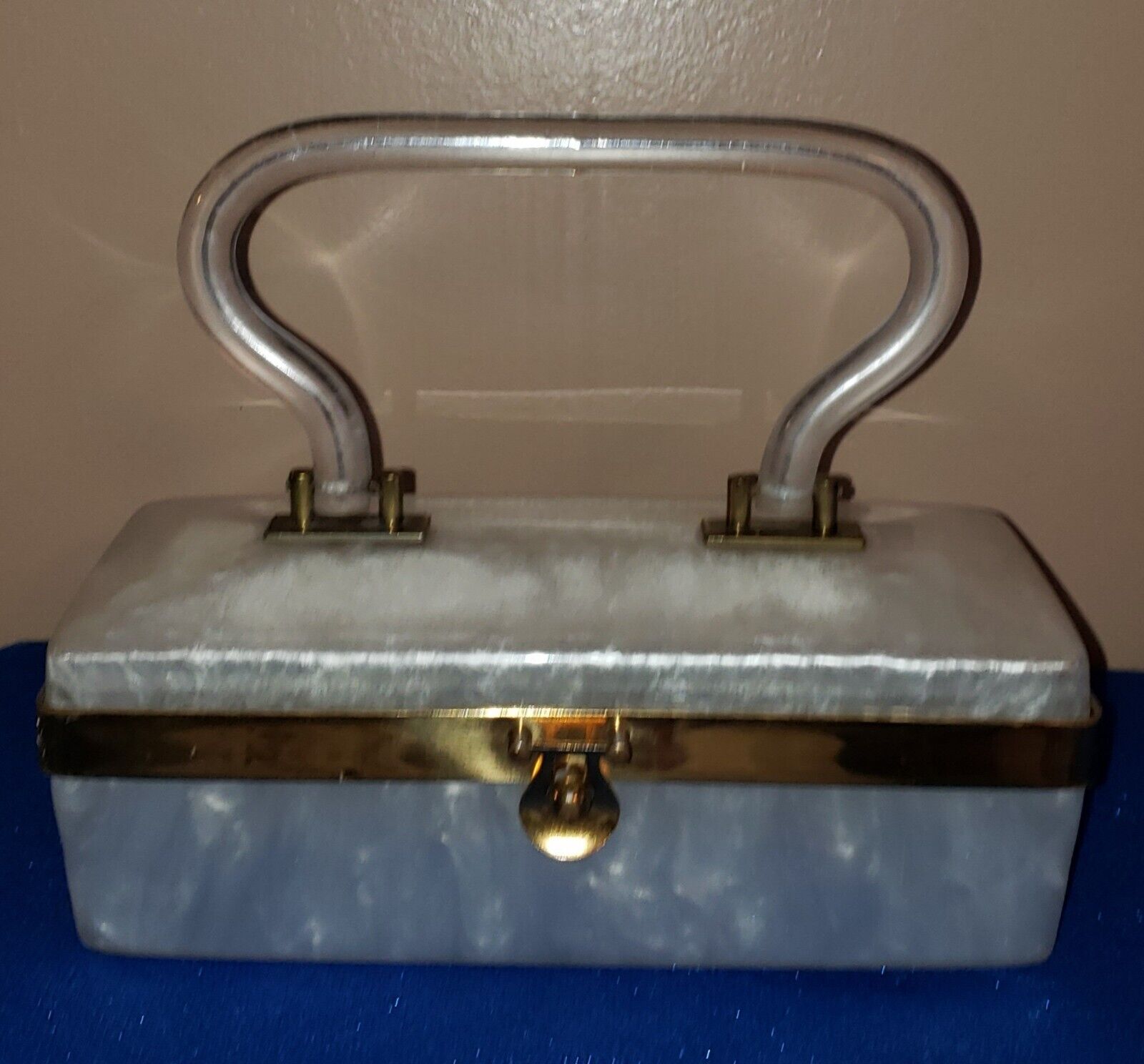 Vintage Lucite Box Purse Dorset Rex 5th Avenue Wh… - image 1