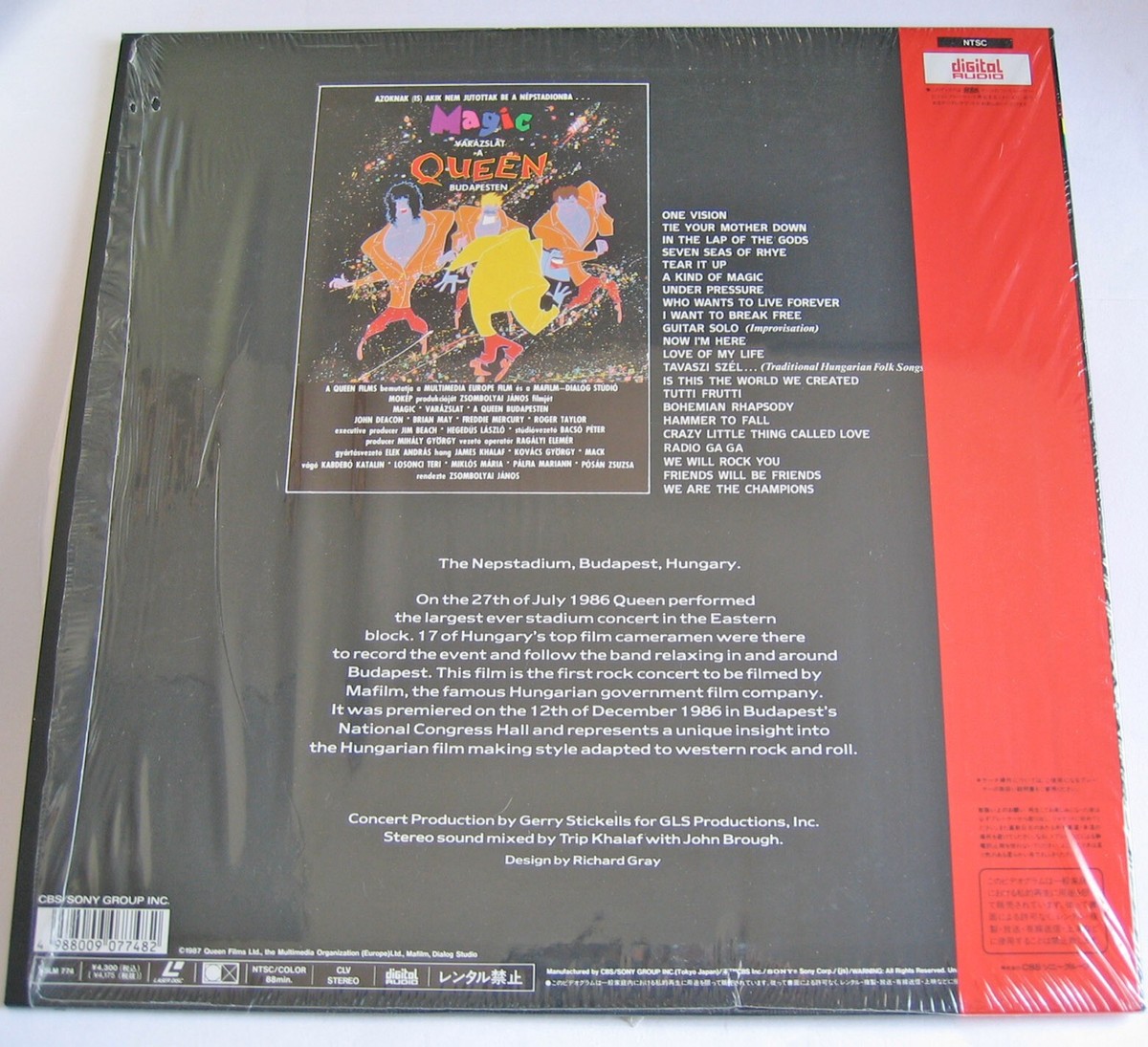 e157 Japan Laserdisc QUEEN MAGIC TOUR LIVE LIVE IN BUDAPEST 1986