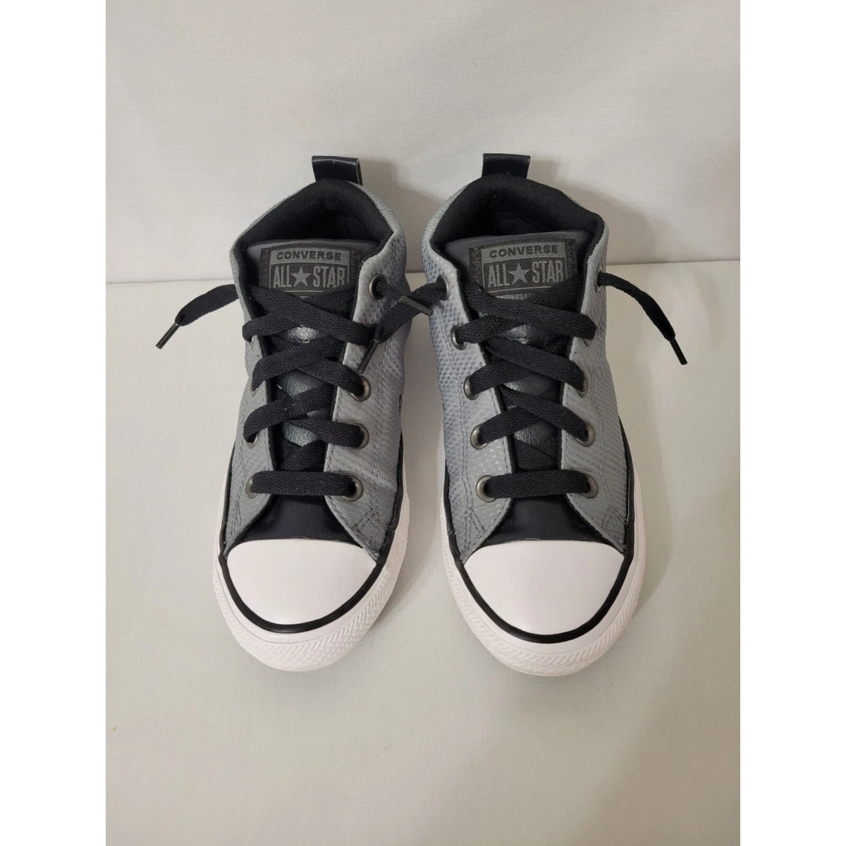 Boys grey converse hotsell