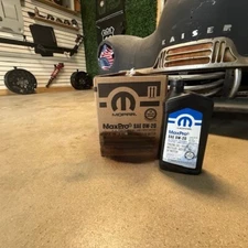 (6) GENUINE Engine Oil  Mopar  68523994AA