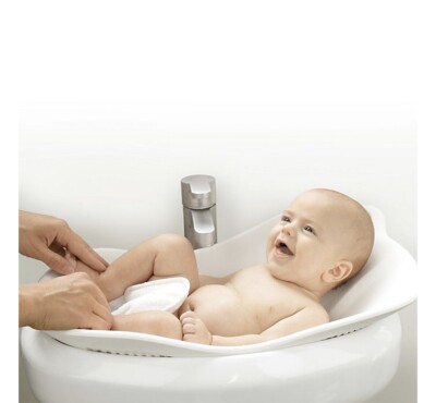 Puj Flyte -Compact Infant Baby Bath White- Travel Baby Tub- Good