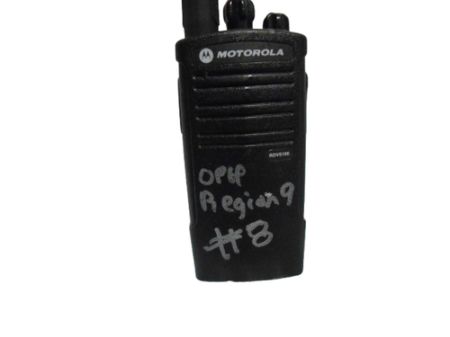 Motorola RDV5100 10-Channel VHF Two-Way Radio Black W BASE - Picture 3 of 4