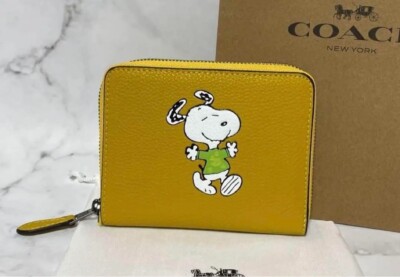 Coach Limited Peanuts Snoopy Walk Motif Leather Yellow Zip