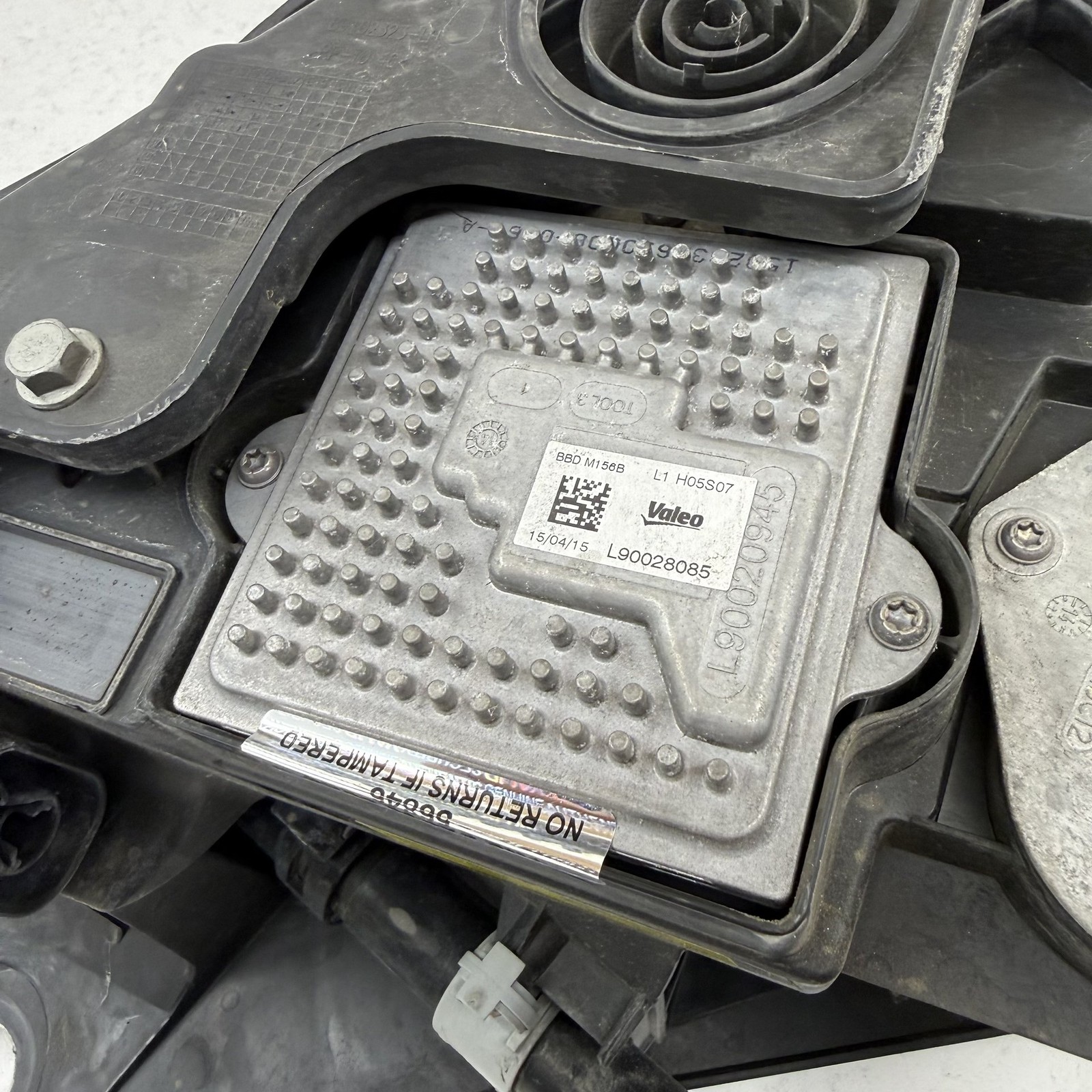 Maserati Quattroporte 2014-2017 Front Left Headlight P/N 670006569