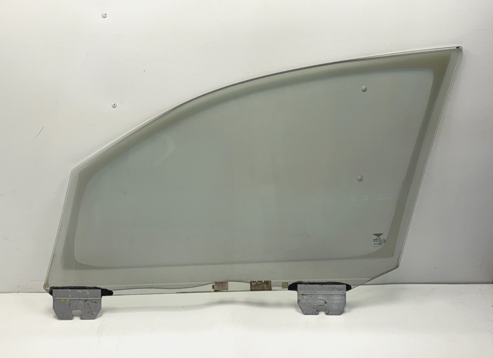 06-12 Bentley Continental Flying Spur Front Right Pass Door Glass Window PO43