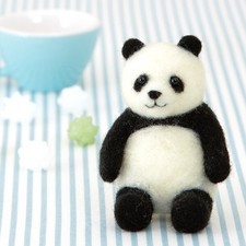 Hamanaka Aclaine Needle Felting Kit Panda H441-551