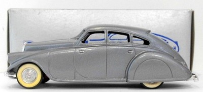 Brooklin Maßstab 1:43 BRK1 007B - 1933 Pierce Arrow Med silbergrau metallic