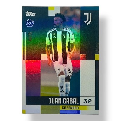 Juan Cabal / 75 Topps Juventus Team Set 2024/25 No PSA Auto Autograph Card