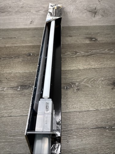 Mandalorian Hasbro Disney Star Wars Electronic Darksaber Light & Sound Toy - Picture 7 of 8