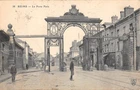 Old postcard 51 REIMS / LA PORTE PARIS