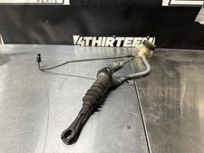 04-06 PONTIAC GTO HYDRAULIC CLUTCH MASTER CYLINDER W/RESERVOIR AND LINES K40