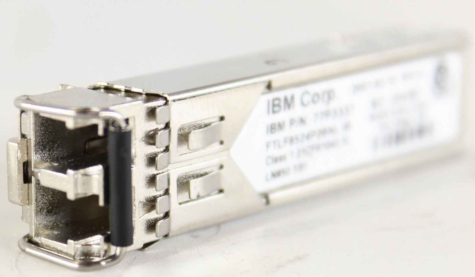 IBM 77P3337 J34387 FTLF8524P2BNL-IB 850nm 4Gb SFP Transceiver  