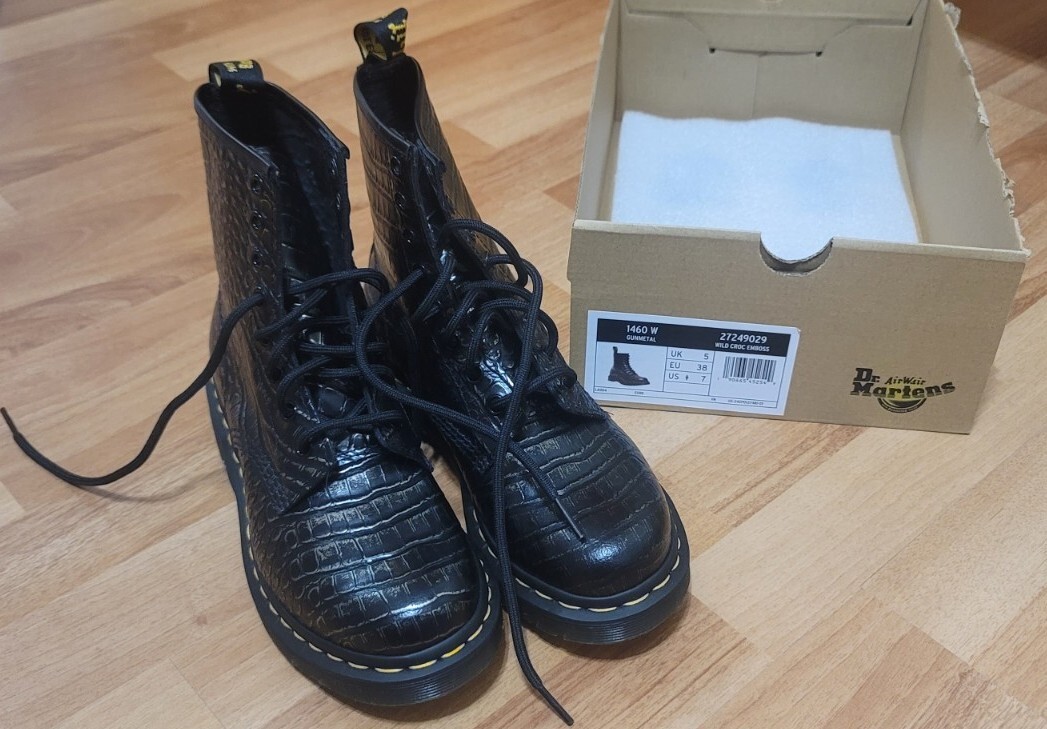 靴 Dr.Martens UK7 26cm NEW Sz 7 US Women's Dr Martens 1460 Boot Gunmetal Wild Croc Emboss