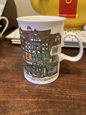 Dunoon Keramik Village Inn THE RED LION INN Fine Bone China Becher Sue Scullard