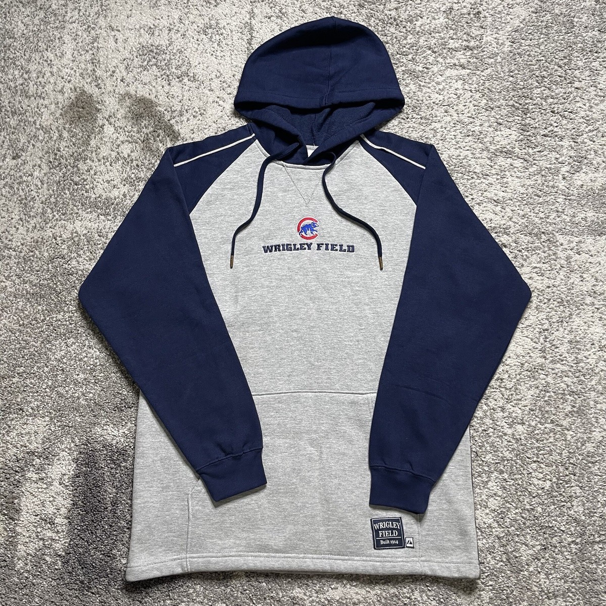 Majestic MLB Chicago Cubs Wrigley Field Baseball Sweater Hoodie