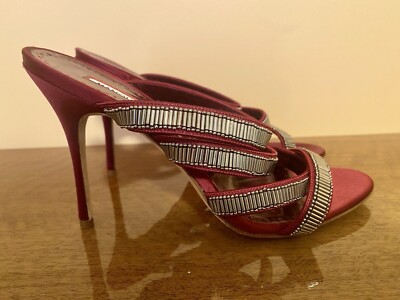 NWOB Manolo Blahnik Slide Stiletto Heals Sandal Red 38.5 8 Beaded Straps $1125