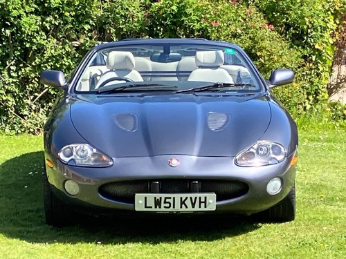 2002 Jaguar XKR 4.0 Supercharged 2dr Auto Convertible Petrol Automatic - Picture 4 of 20