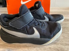 Nike Team Hustle D10 Boys Sneakers Trainers Finish Line Black Silver Size 12C