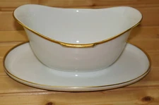 Rosenthal Helena R3057 Gravy Boat or Sauce Bowl with Underplate, 8 3/4"