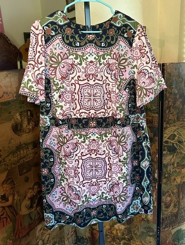 Boden Short dress.  Size 20. NWT
