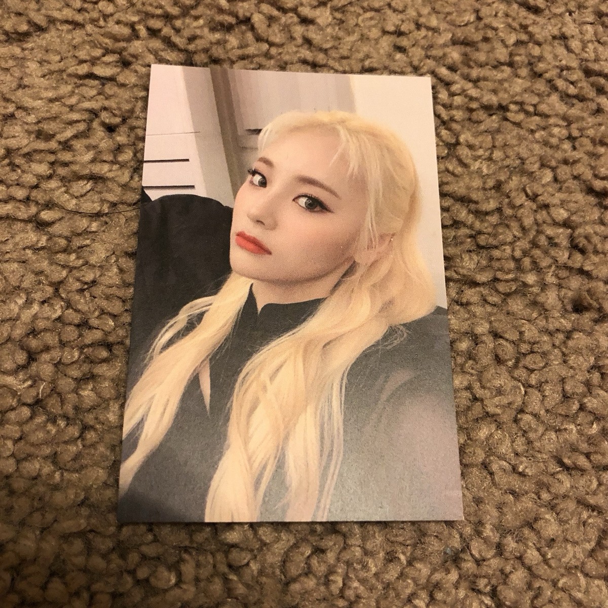 LOONA XX Butterfly Jinsoul Odd Eye Circle ARTMS broadcast