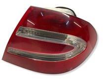 Mercedes-Benz CLK A209 C209 2005 Rechts Rückleuchte Heckleuchte A2098200254