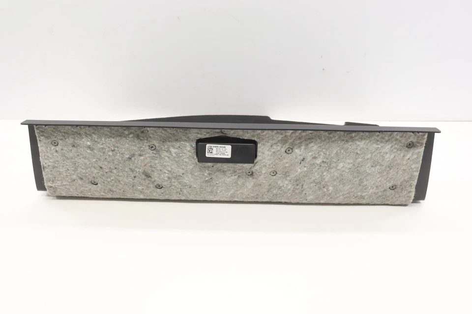 2020 林肯飞行员货物盖 Lc5bs45026ag3ja6 Lc5z7845026aa — 第 3/4 张图片