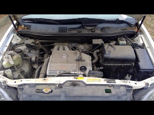 99-03 LEXUS RX300 3.0L 4WD AT DRIVER SIDE FRONT BRAKE CALIPER - Picture 12 of 12