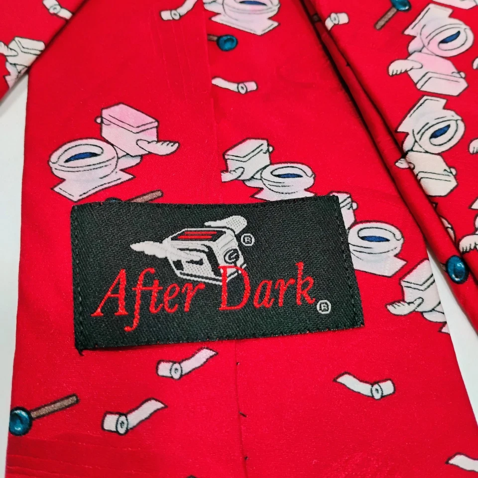 Corbata de cuello roja After Dark Flying Toilets para hombre 100 seda hecha en EE. UU. mordaza novedosa Foto 4 de 4