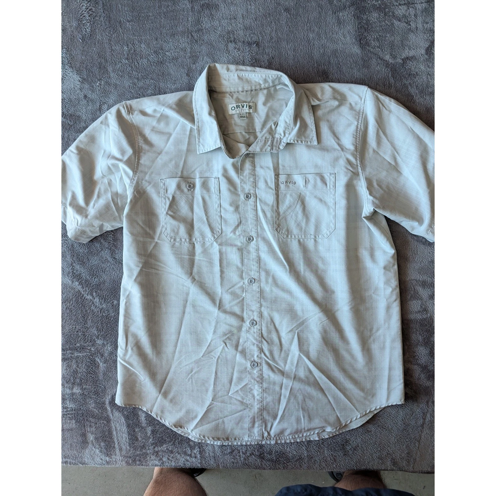 Orvis Mens XL Short Sleeve Button Down Fishing Shirt Light Grey Grid Pattern