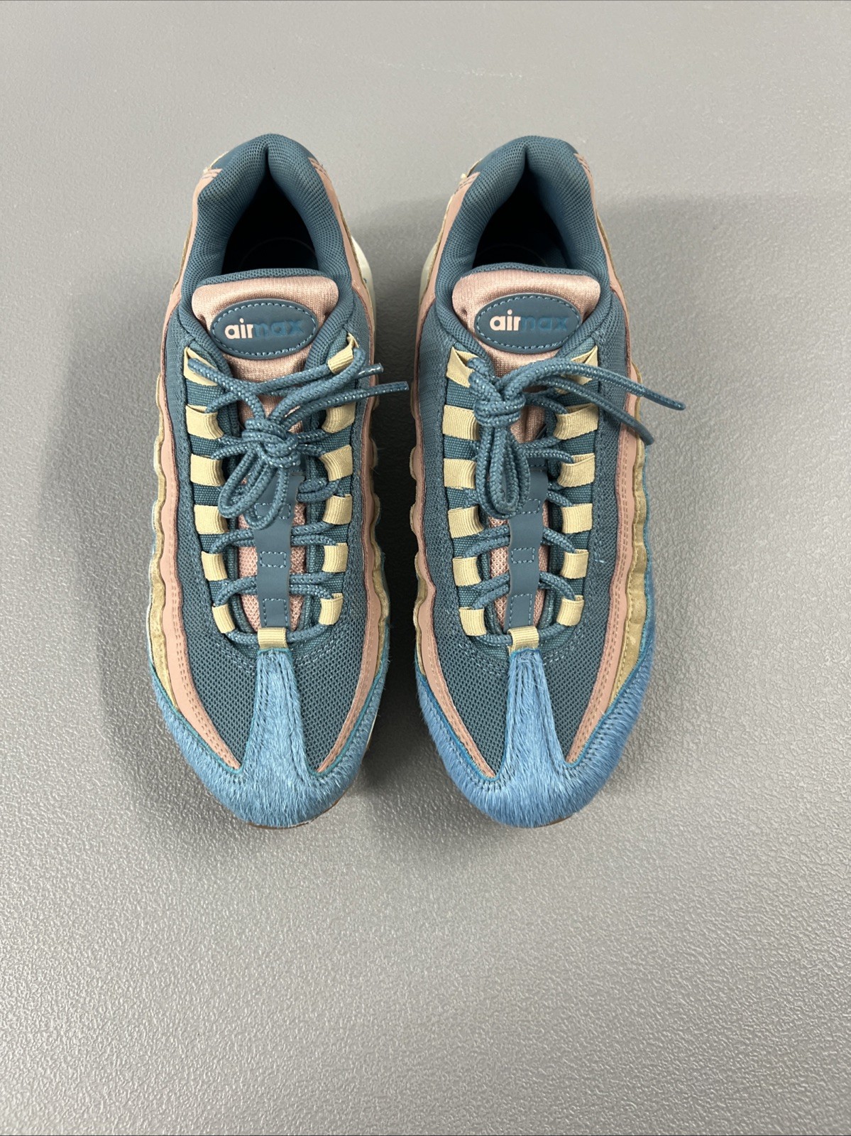 Taglia 8 5 Nike Air Max 95 'Embossed Fur Pony' (Donna)