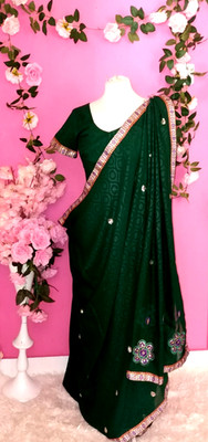 INDISCHER GRÜNER GLITZERNDER BOLLYWOOD SARI PARTYKLEIDUNG MIT GRÜNER FERTIGER BLUSE