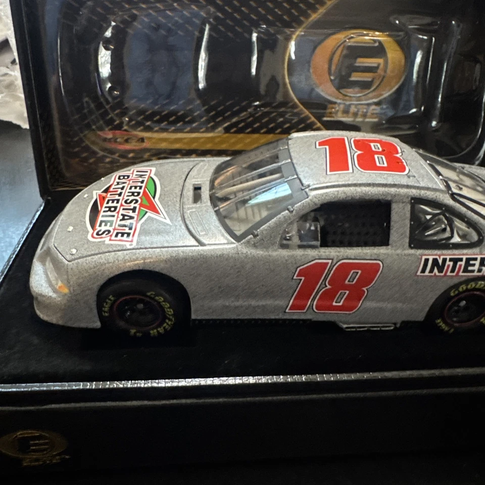 Coche de prueba de baterías interestatales Bobby Labonte ELITE #18 2001 1:24 Nascar diecast Foto 2 de 4