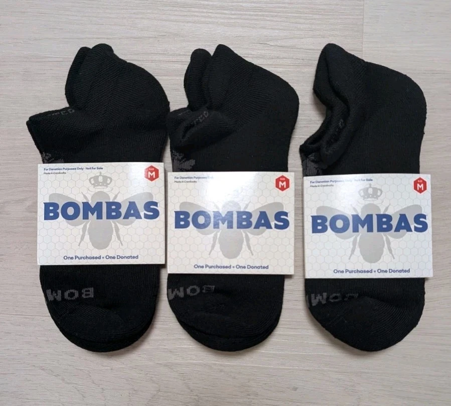 Bombas Bundle of Black Unisex Cushioned Antimicrobial Ankle Socks / Medium NEW