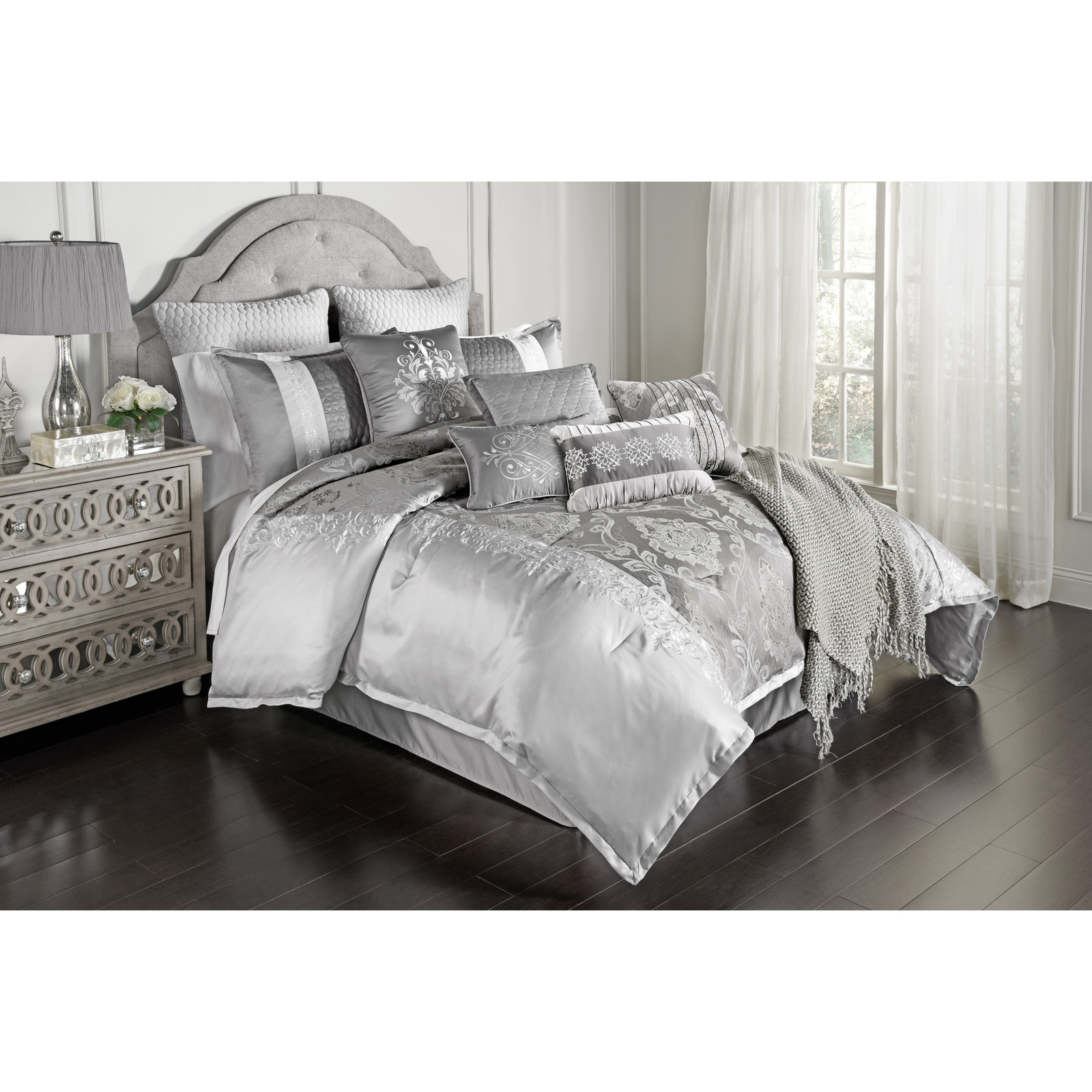 Riverbrook Home Kacee Platinum 12-piece Comforter Set Platinum Queen