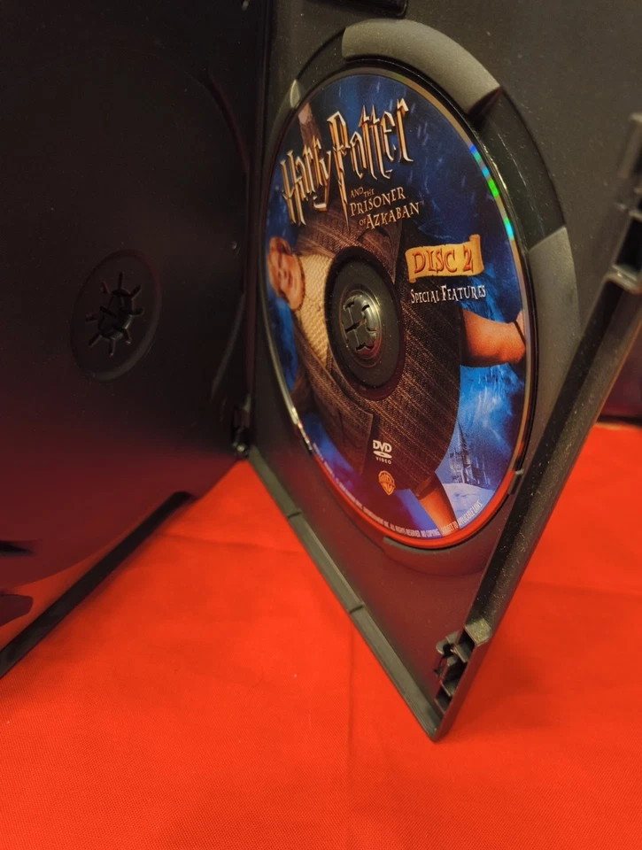 Harry Potter and the Prisoner of Azkaban Dvd 2-Disc Set - Image 4 of 4