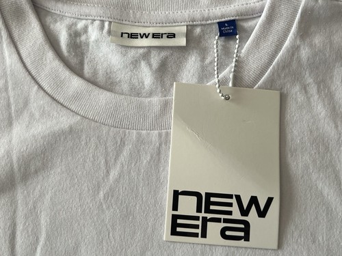 New Era Men’s White Color Pocket T-Shirt Size Large - Picture 3 of 7