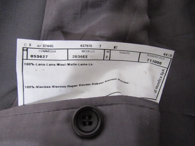 Armani Collezioni Gray Solid 2 Button Blazer Sz 4… - image 8