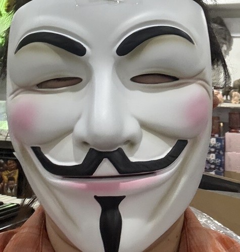 V for Vendetta Guy Fawkes Mask Quality Anonymous Mask Halloween Resin - Picture 4 of 4
