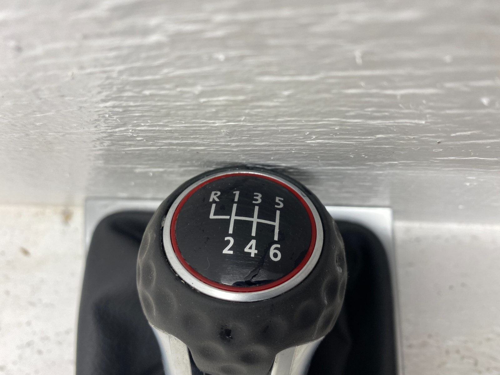 1317 VW GOLF GTI MK6 OEM 6SP MANUAL GOLF BALL SHIFTER BOOT TRIM 5GM711113D eBay