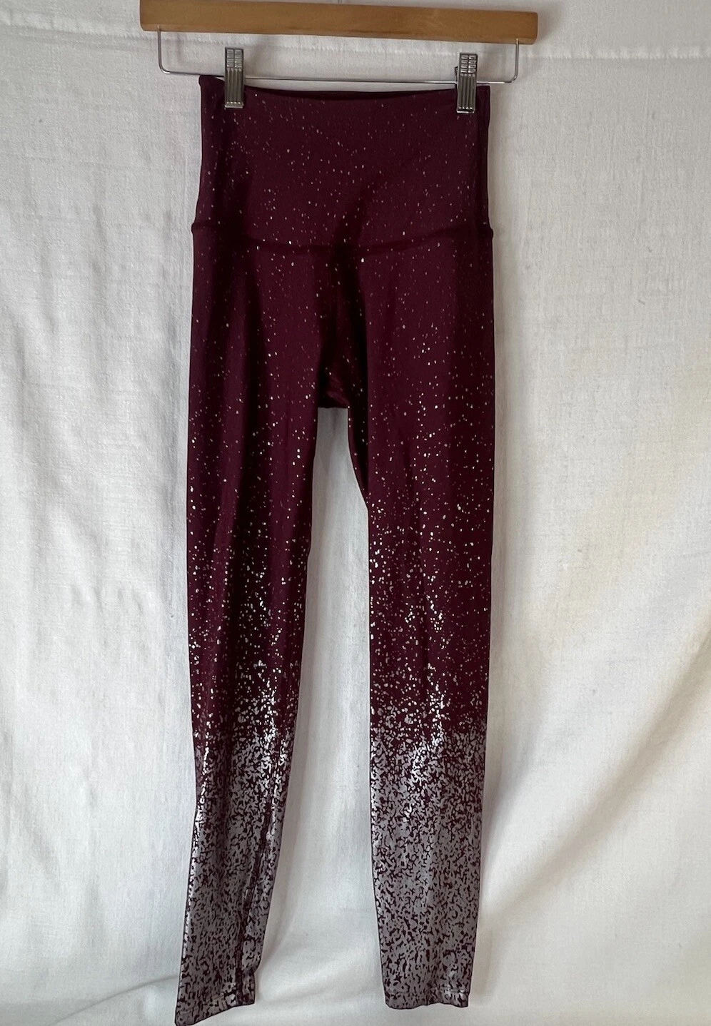 beyond-yoga silver ombre speckled high waisted midi leggings
