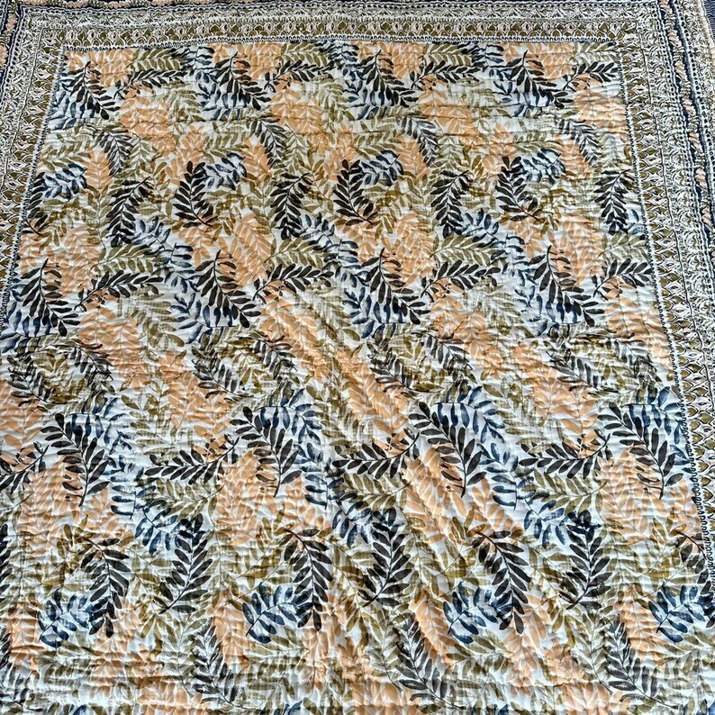 Handmade Reversible Cotton Mulmul Quilt Cozy Warm Queen Size (90x108