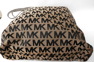 Black and best sale tan mk purse
