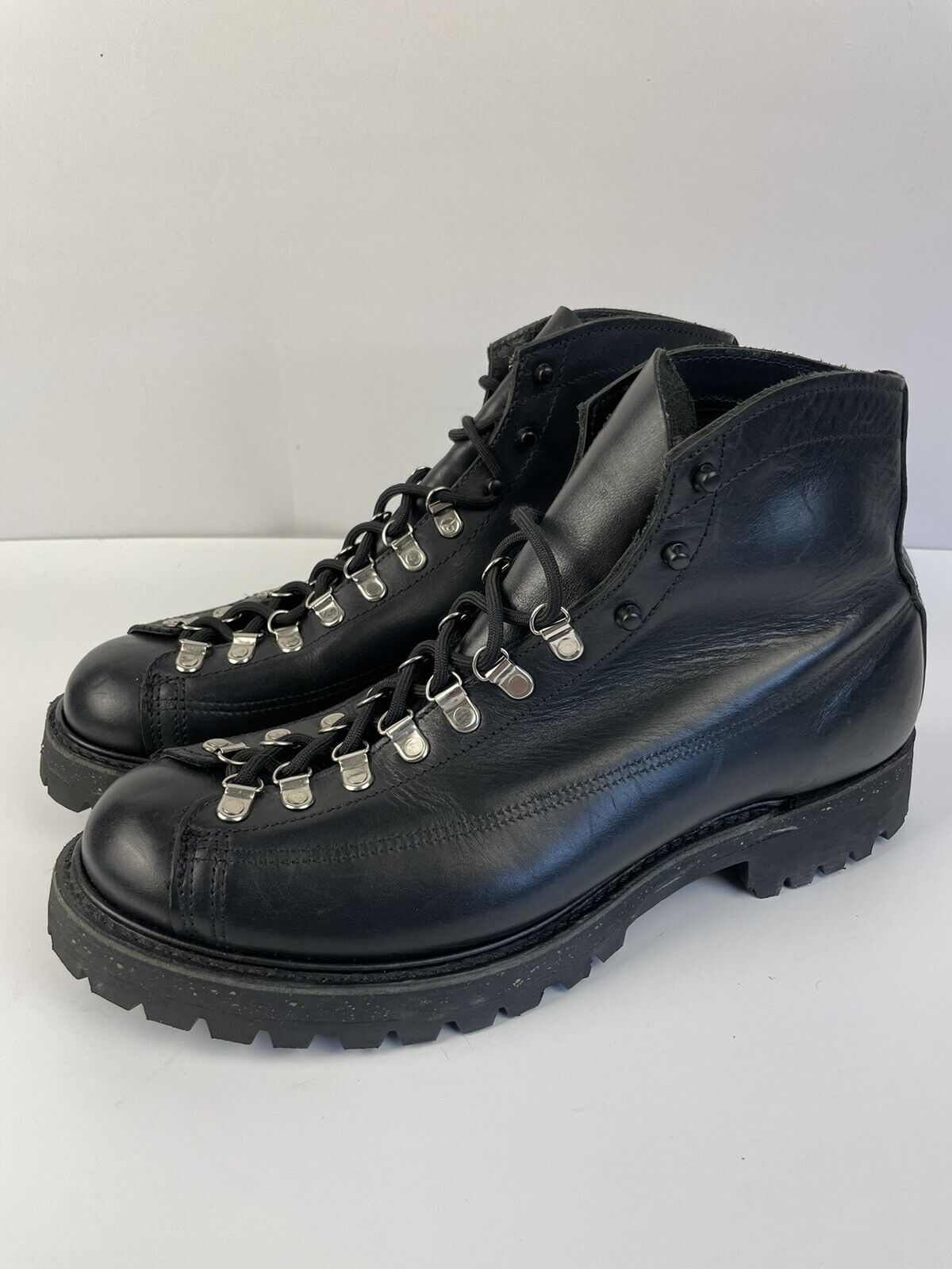 RED WING 2995 Lineman Boots Limited Edition Black… - image 1